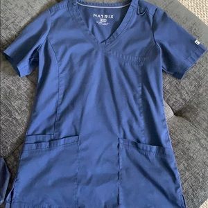 Maevn MATRIX Curved Mock Wrap Scrub Top & Bottoms